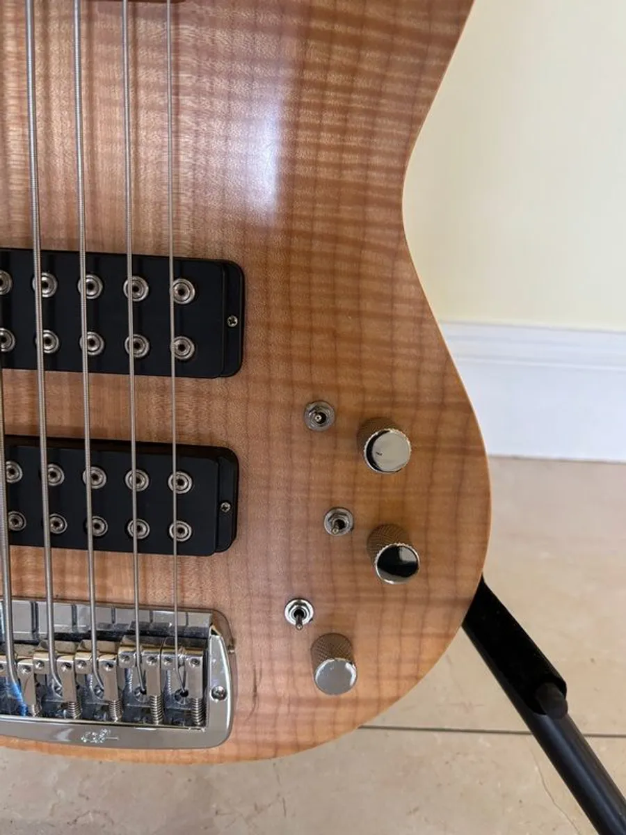 G&L L2500 Tribute 5 String Bass - Image 2