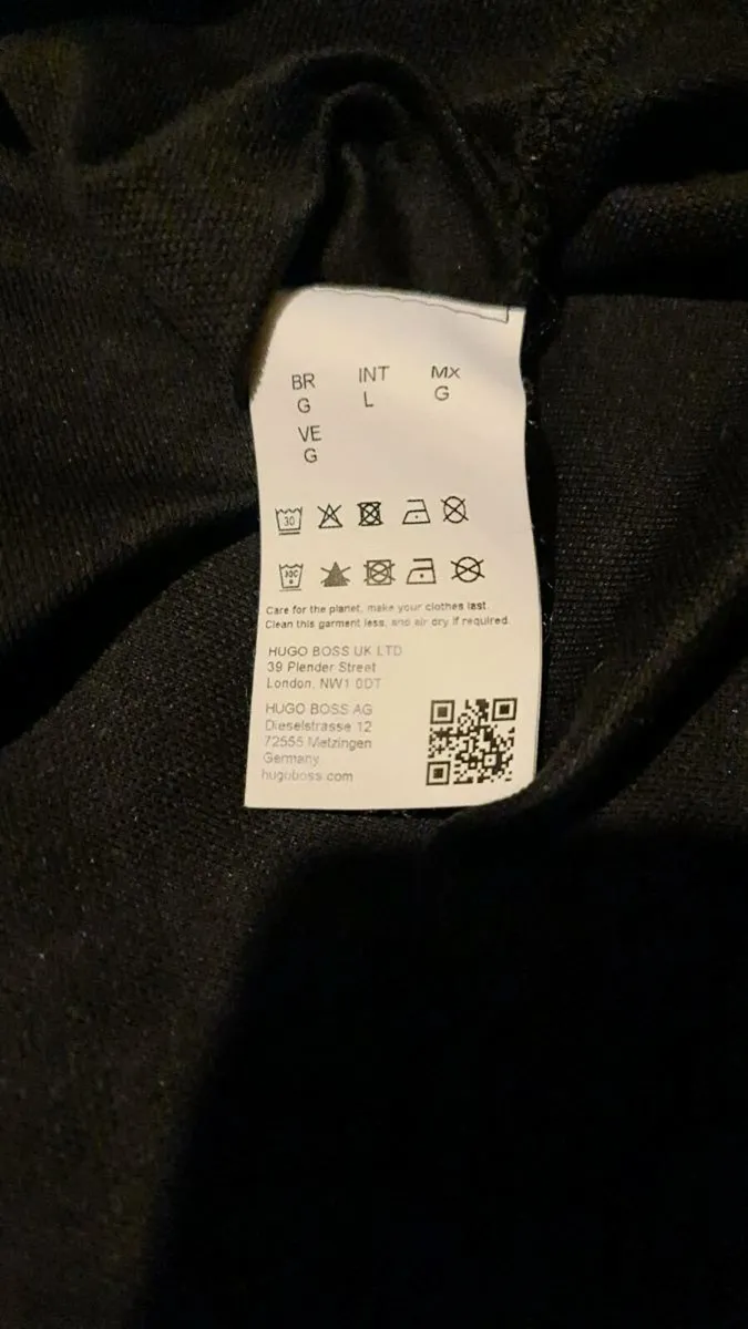 Hugo boss polo shirt - Image 3