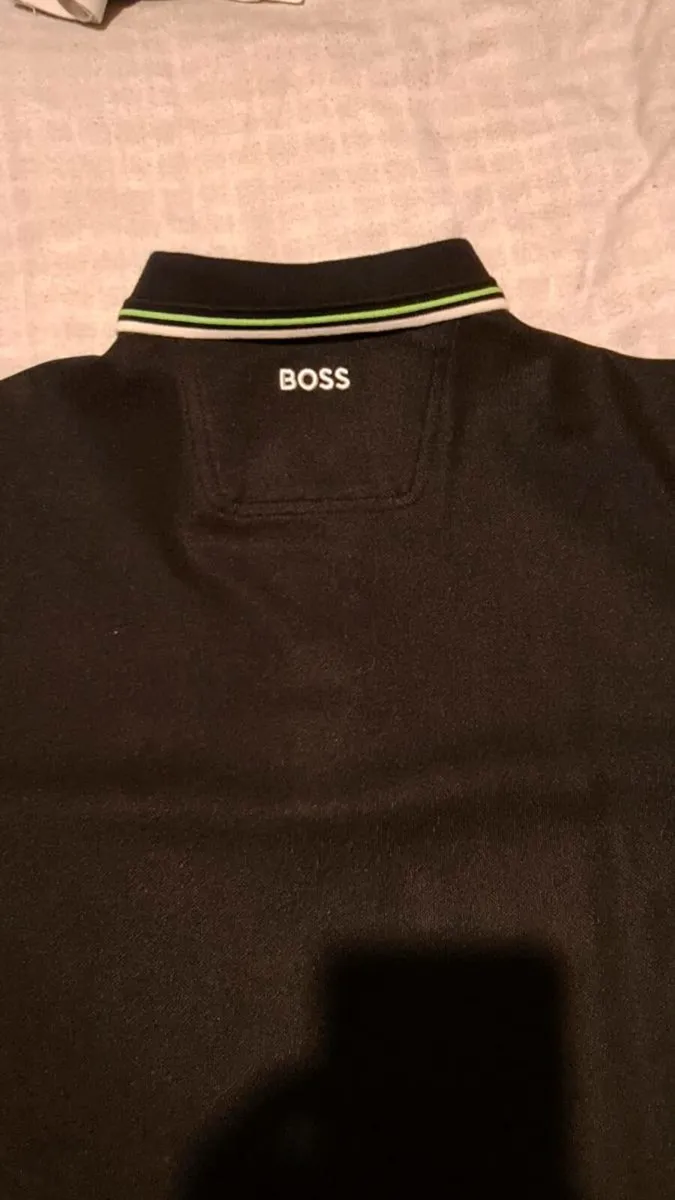 Hugo boss polo shirt - Image 4