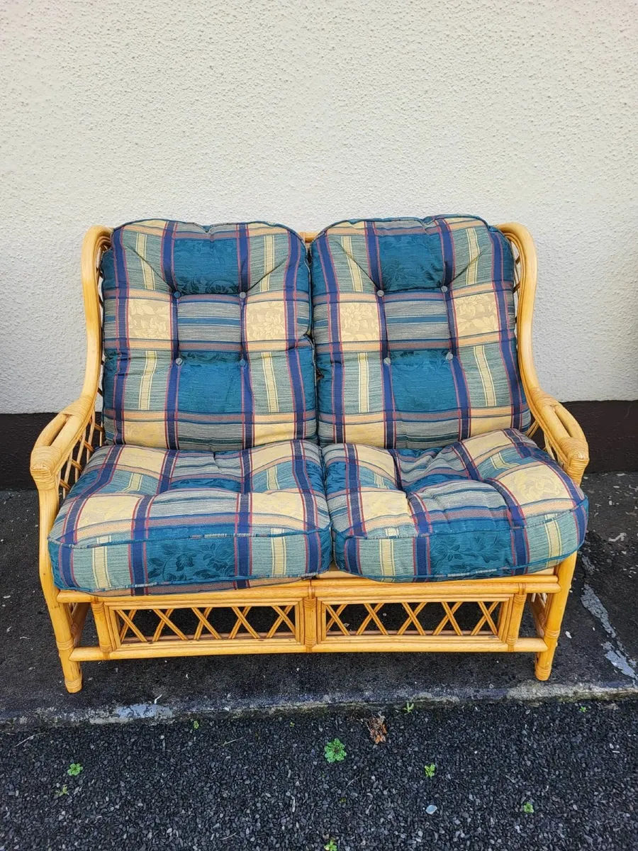 Conservatory Wicker Furniture - Image 2