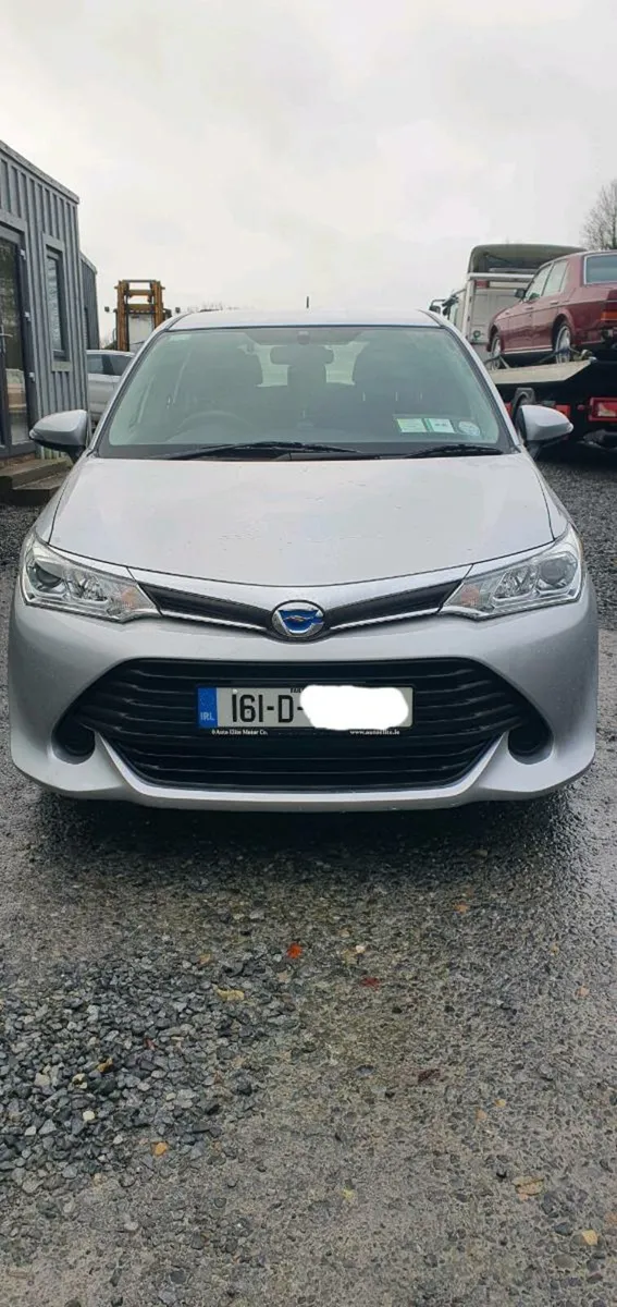 161 TOYOTA COROLLA HYBRID - Image 2