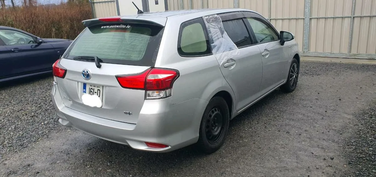 161 TOYOTA COROLLA HYBRID - Image 4