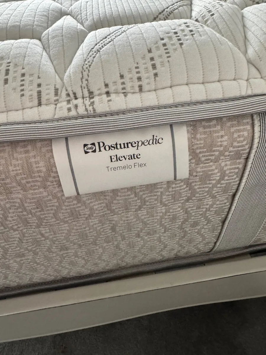 King size bed and mattress 150x200cm - Image 3