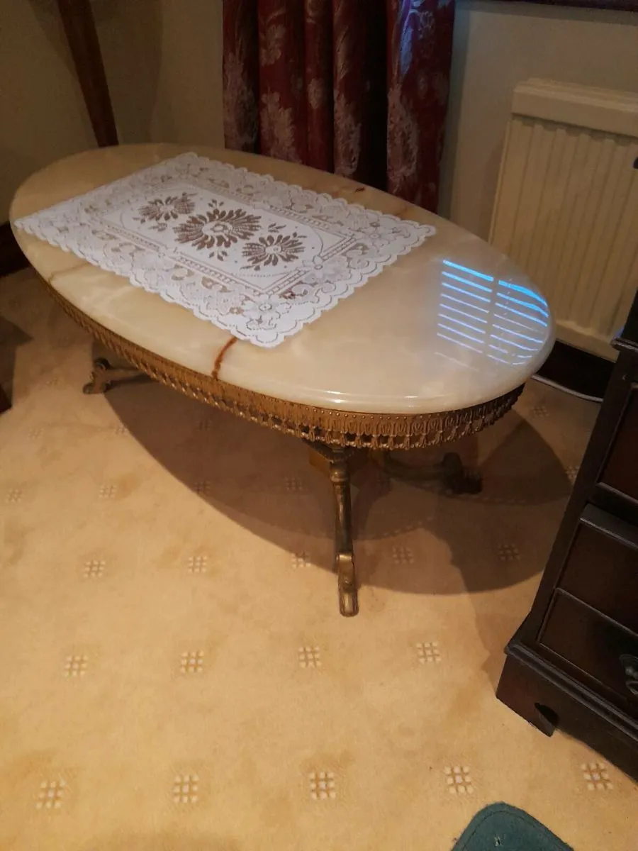 Marble  top coffee  table - Image 1