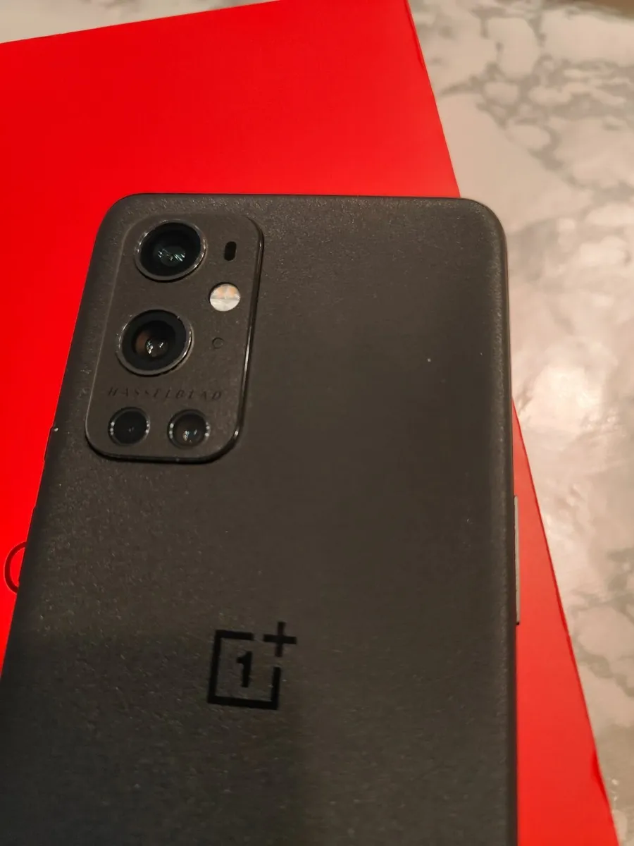 OnePlus 9 Pro - Image 4