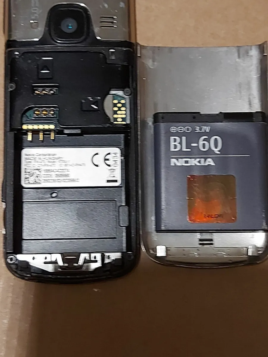 Nokia 6700c-1 Three Network - Image 3