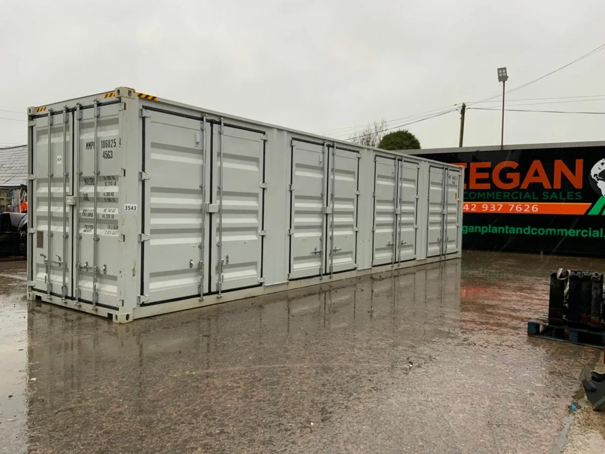 UNUSED 40ft CONTAINER...4 x SIDE DOORS...3543H. - Image 1