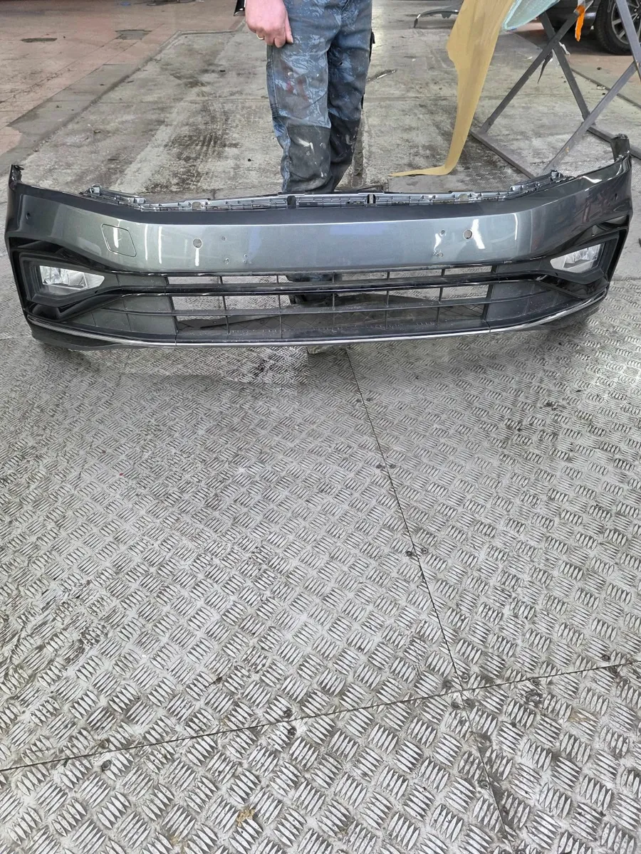 Passat b8 front bumper R line - Image 4