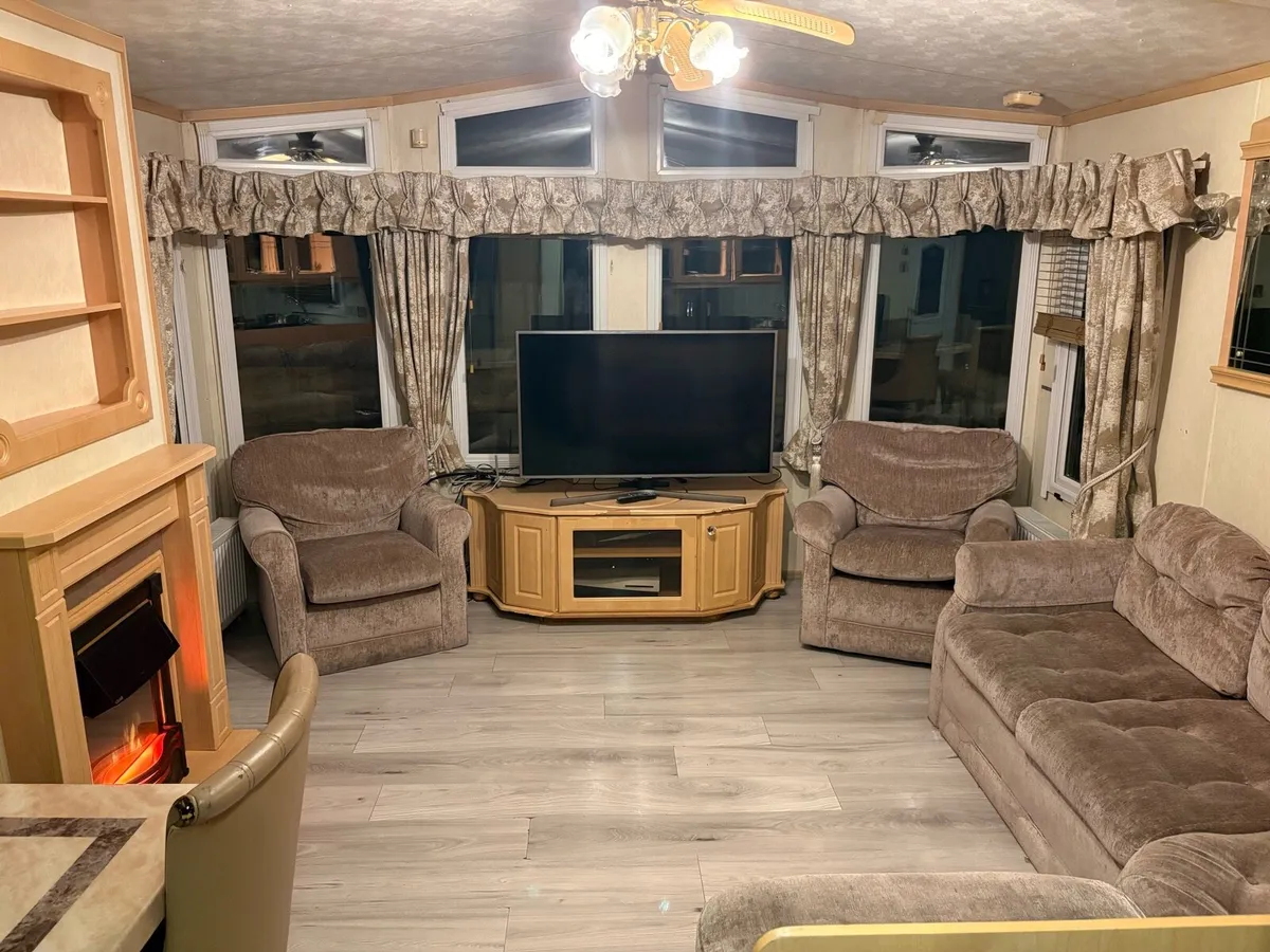 3 bed mobile home - Image 3