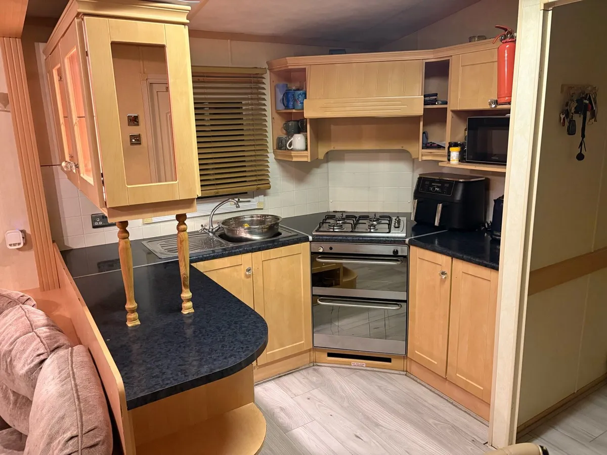 3 bed mobile home - Image 4