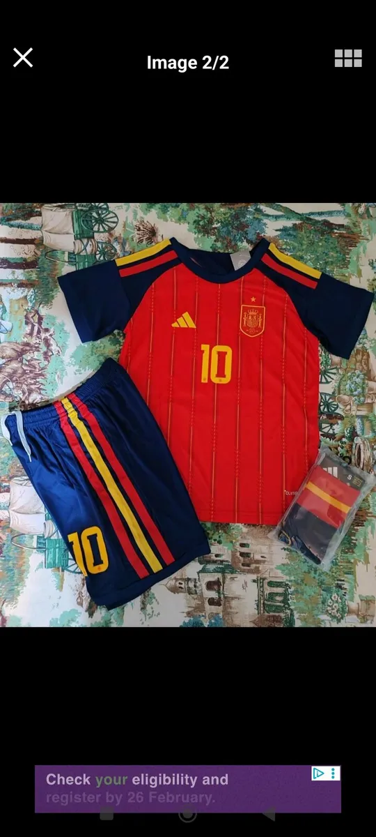 SPAIN 2026 ( LAMINE YAMAL 10) KIDS KIT , 8/9,12/13 - Image 2