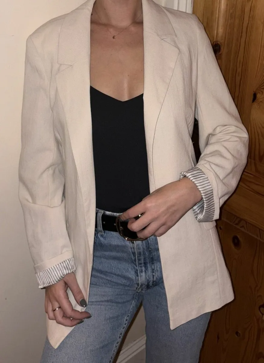 White Blazer - Image 1