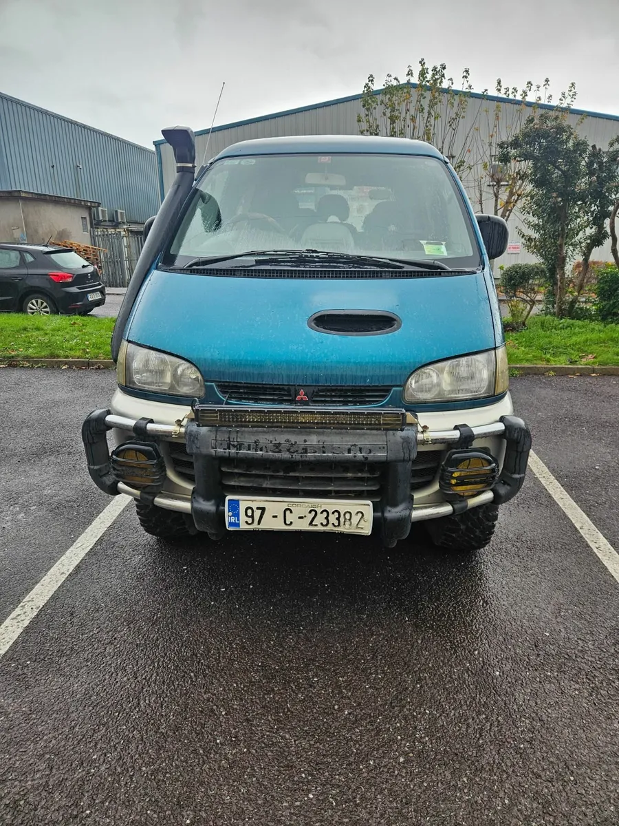 Mitsubishi delica 1997 - Image 2