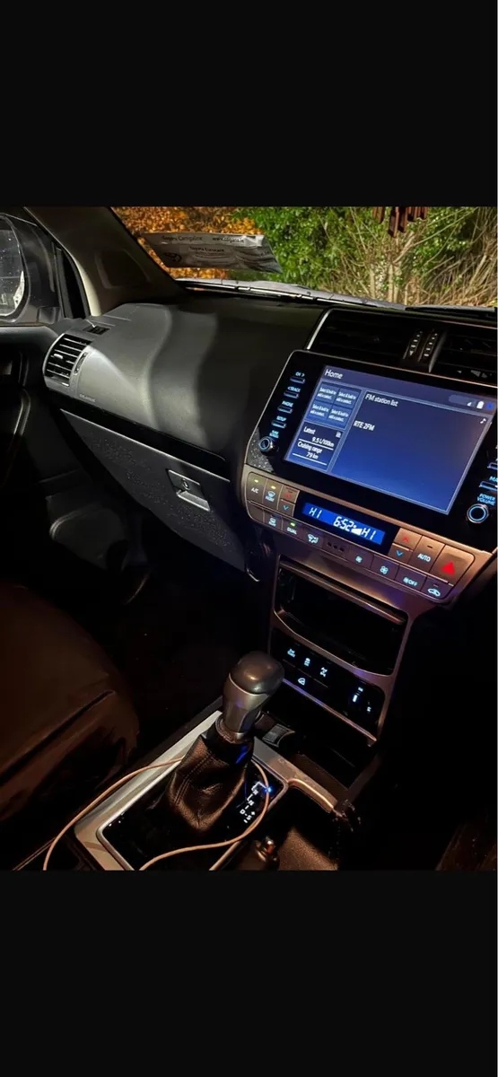 Toyota Landcruiser - Image 2