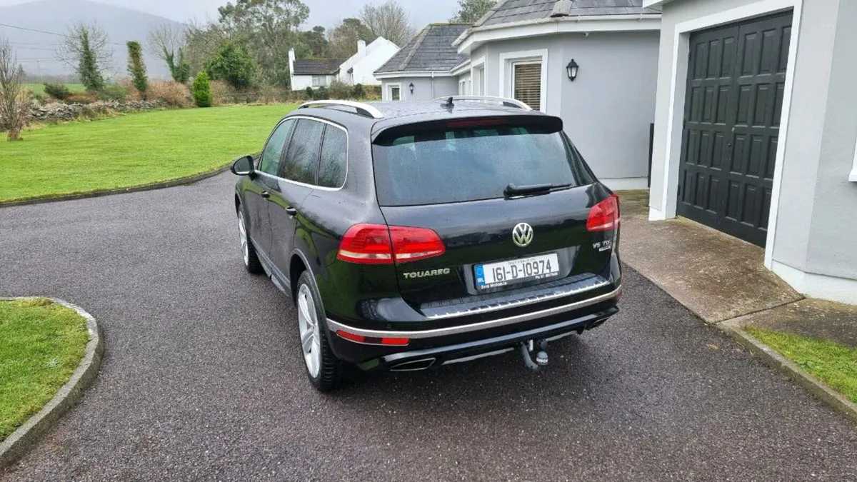 Volkswagen Touareg R-line - Image 4
