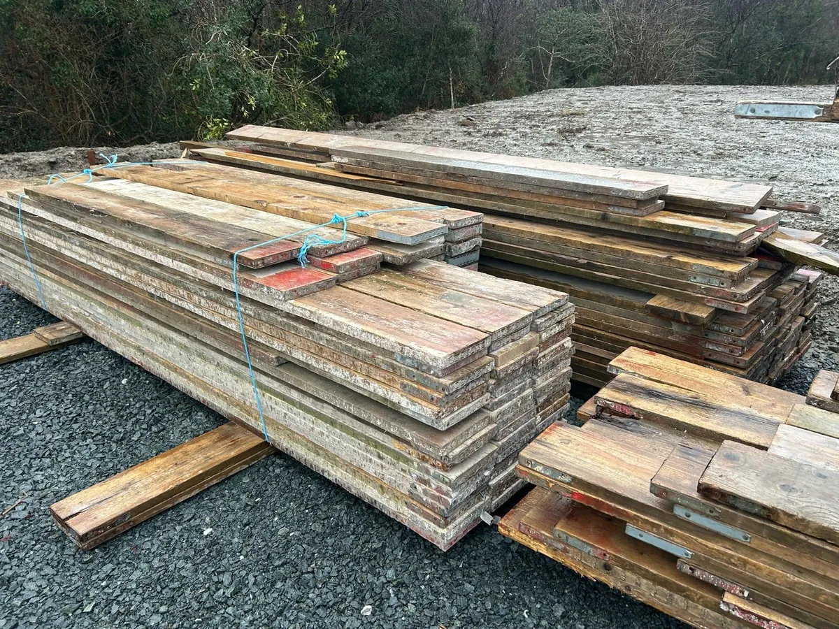 For sale OLD Used Scaffolding boards. - Image 2