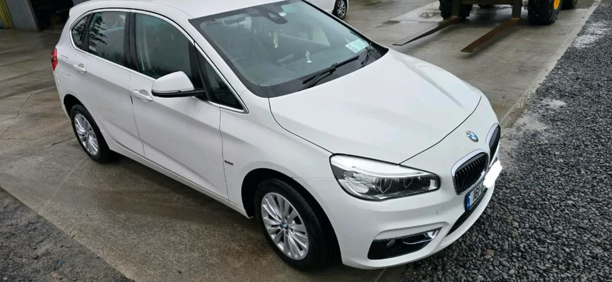 161 BMW 218 AUTO - Image 1