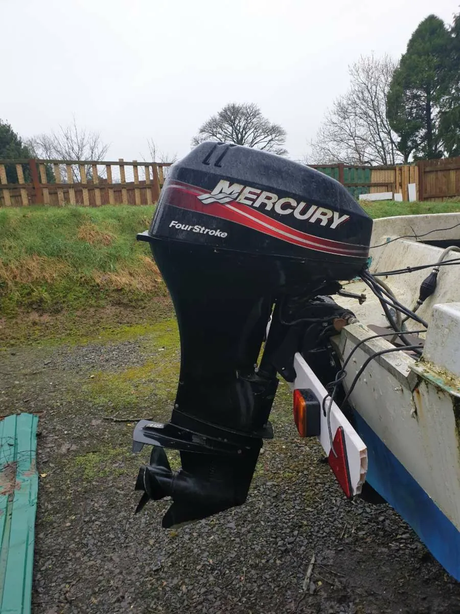 Boat with 25hp mercury want gone today - Image 3