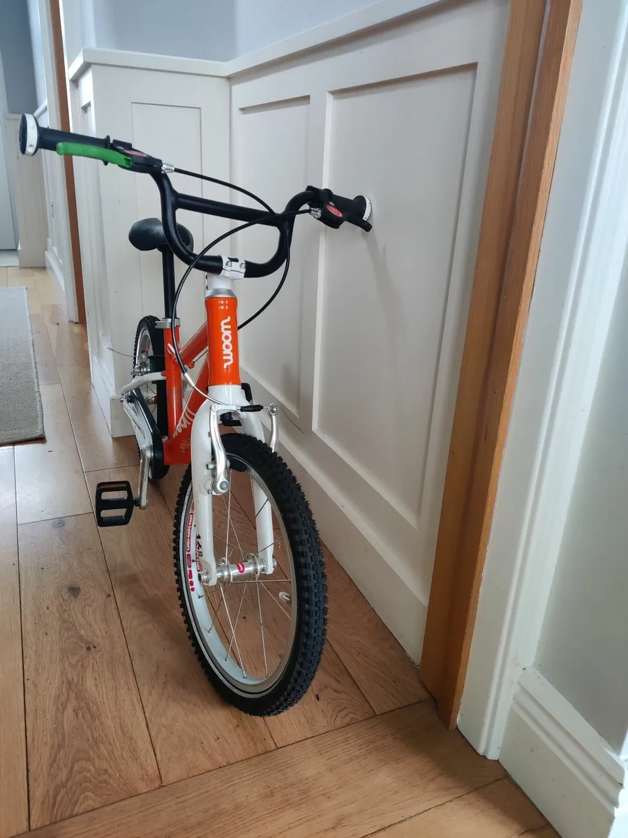 Woom 3 bicycle - Image 1