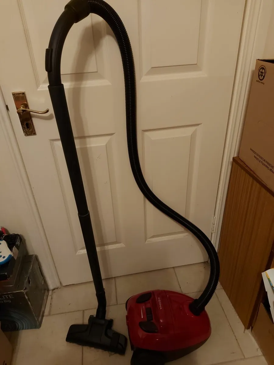 SONA Vacuum Cleaner, Great Suction - Image 2