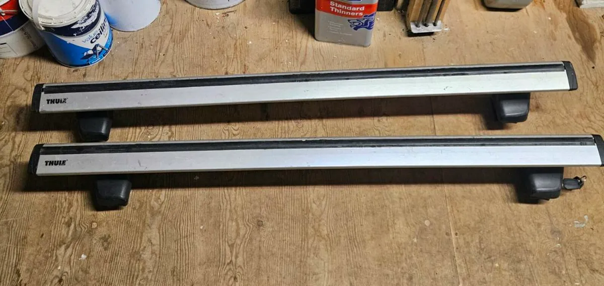 Thule roof bars - Image 1