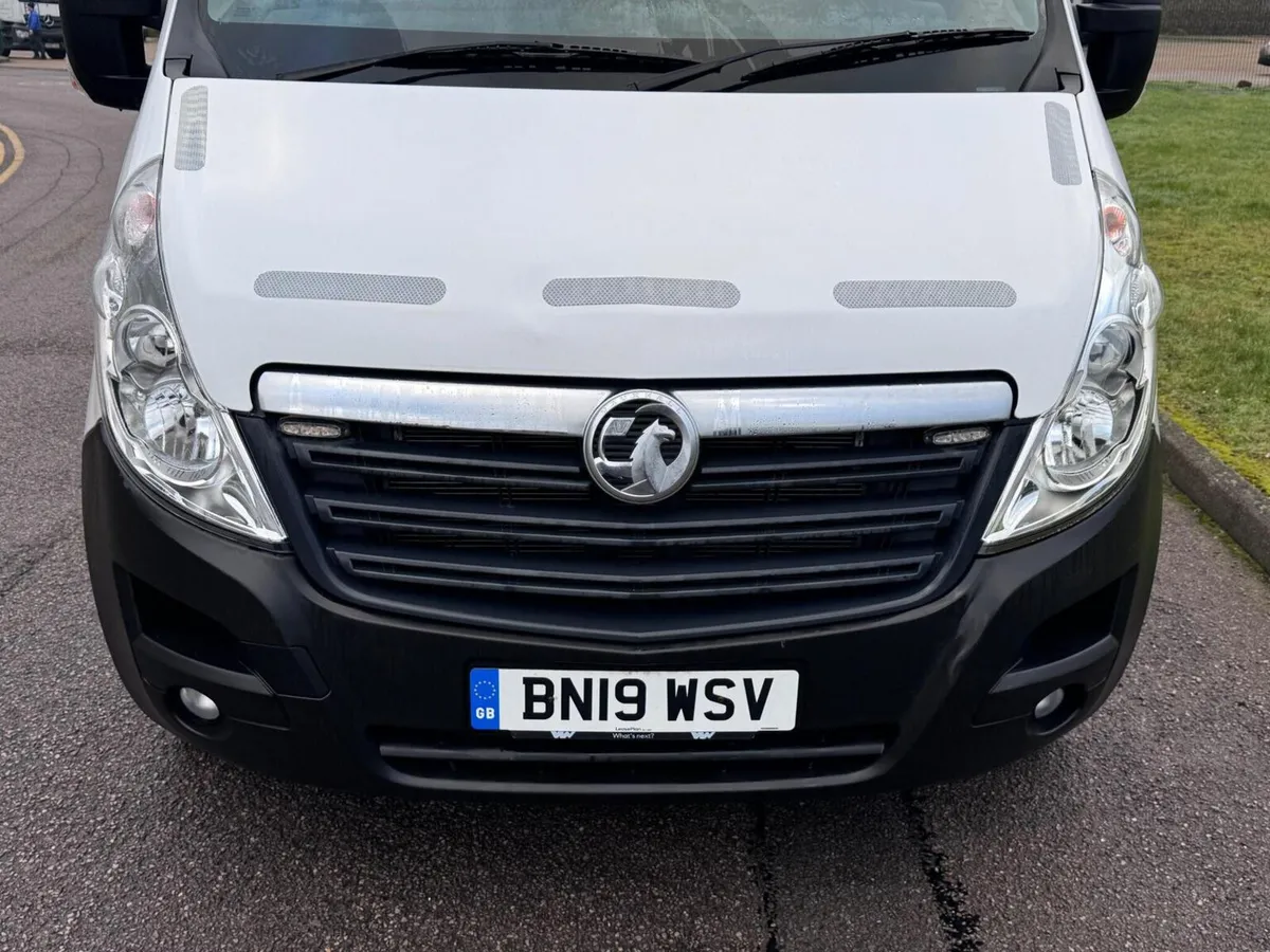 2019 Vauxhall Movano Dropside Van - Image 4