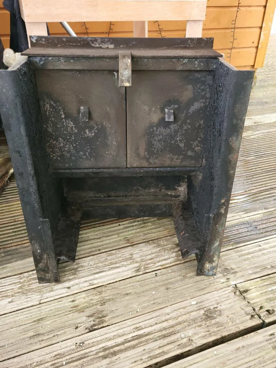 Fireplace and backboiler - Image 2