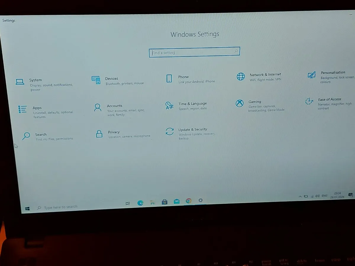 ASUS 15.6 inch Laptop, Windows 10, 4GB RAM, 500GB - Image 3