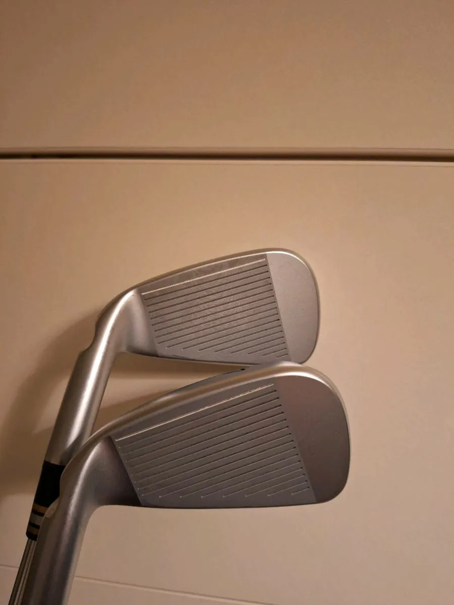 Ping i230 4&5 iron - Image 3