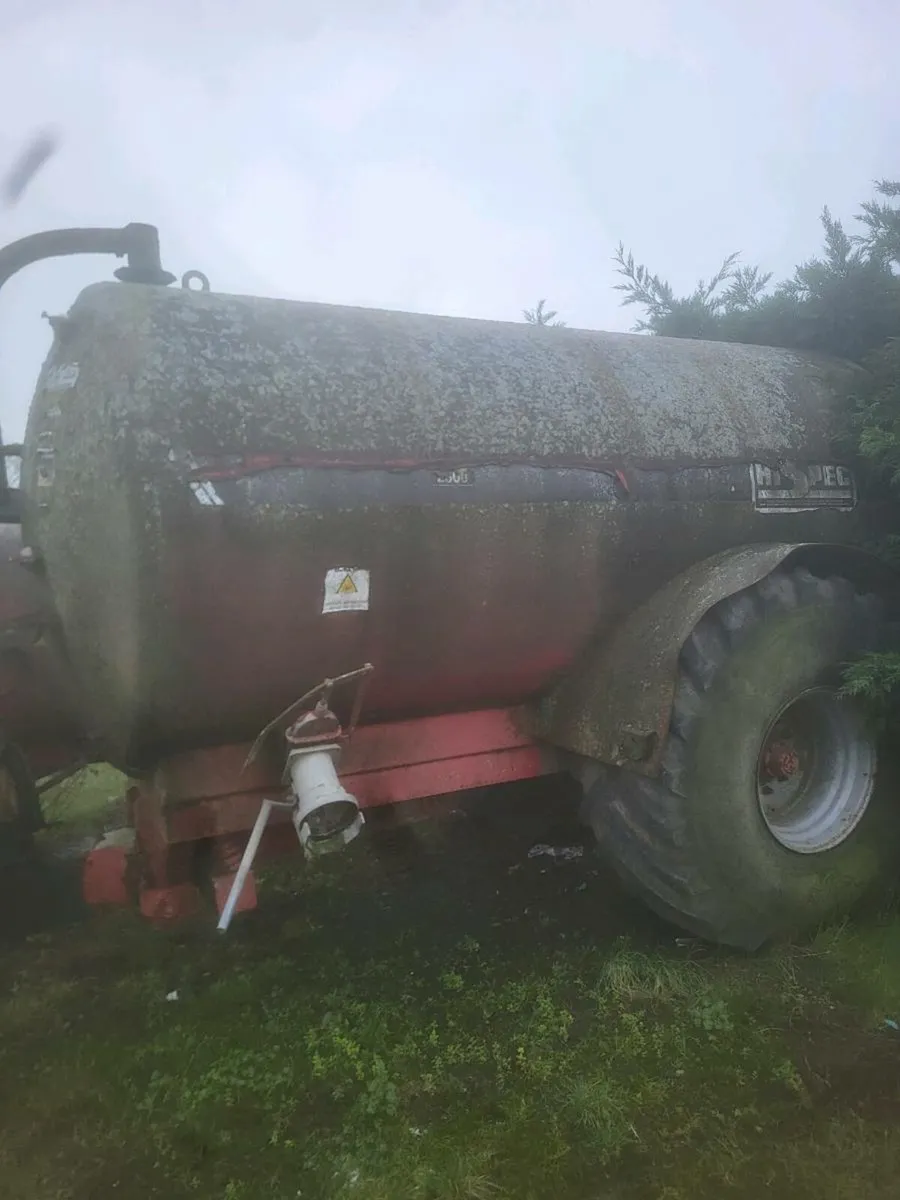 1water tanker,1 slurry tanker - Image 2