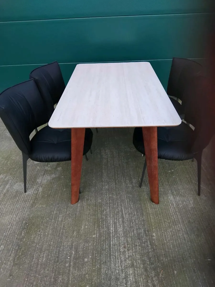 Table and 4 chairs brand new - Image 4