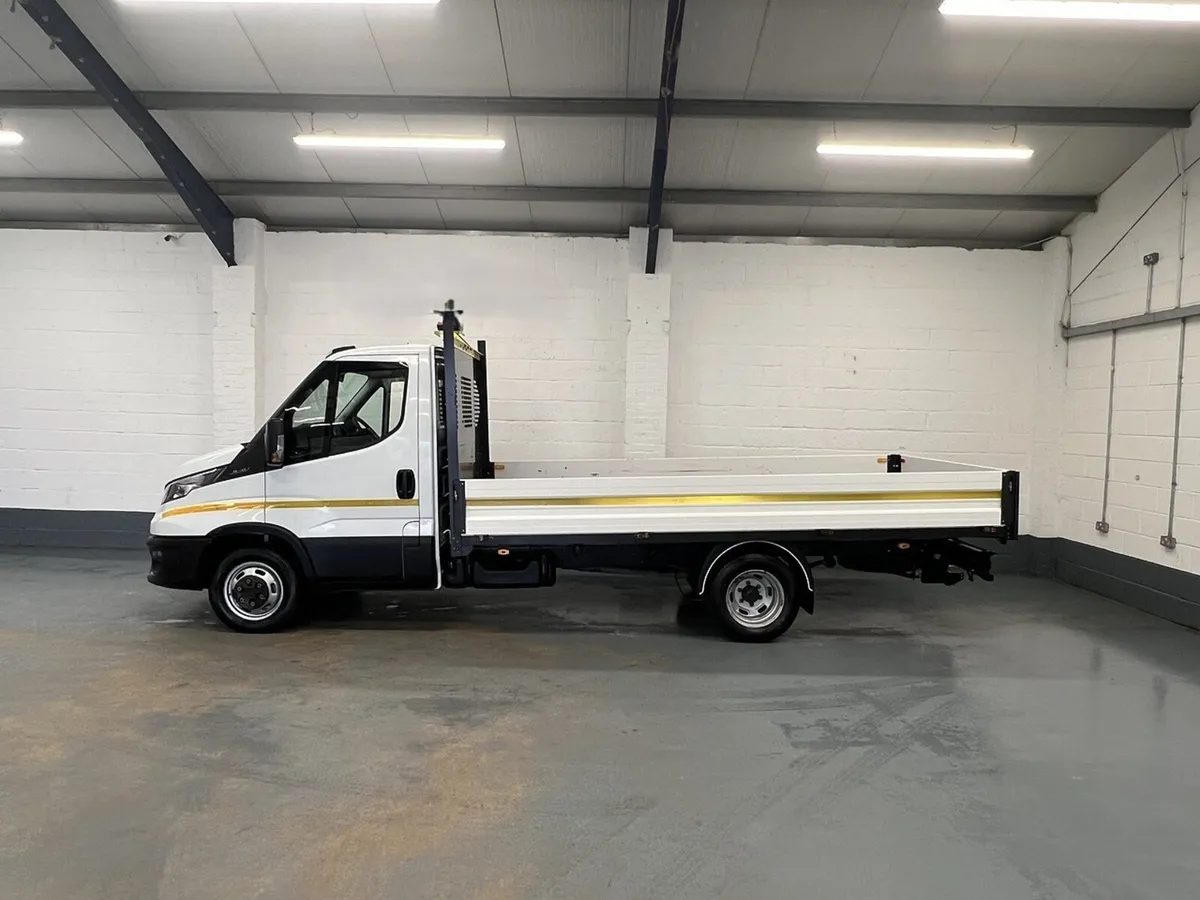 2023 Iveco Daily Dropside Van - Image 1