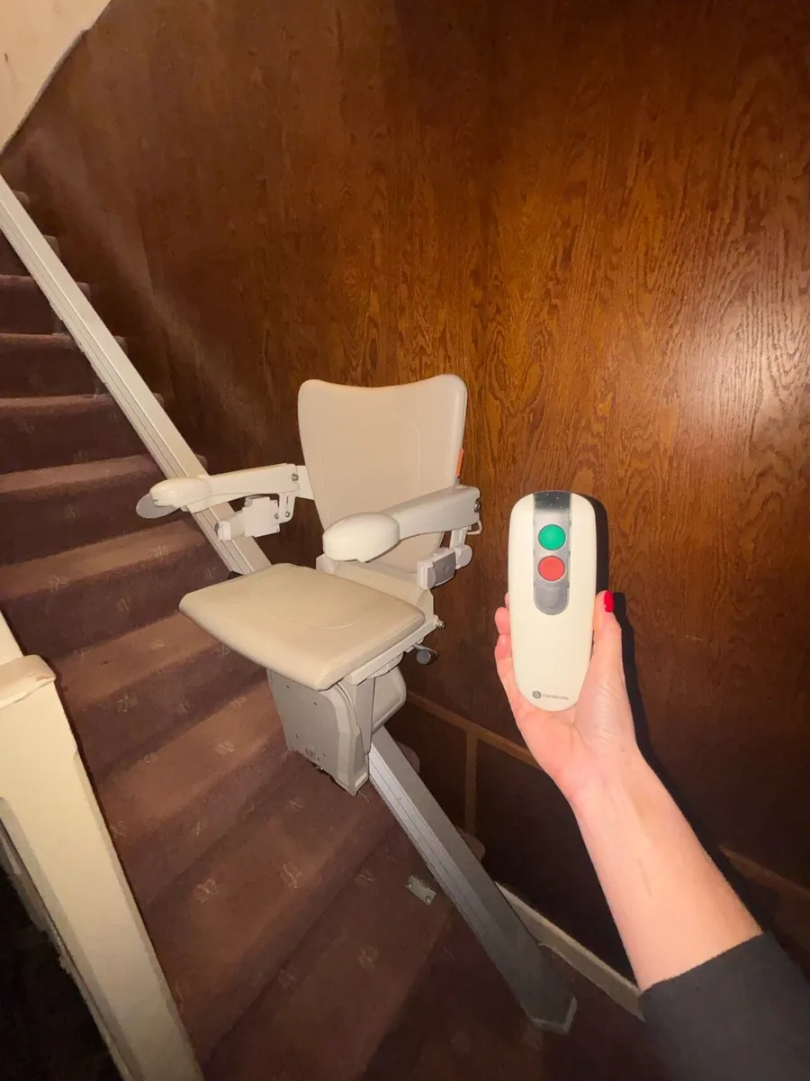 Electric chairlift - - Image 4