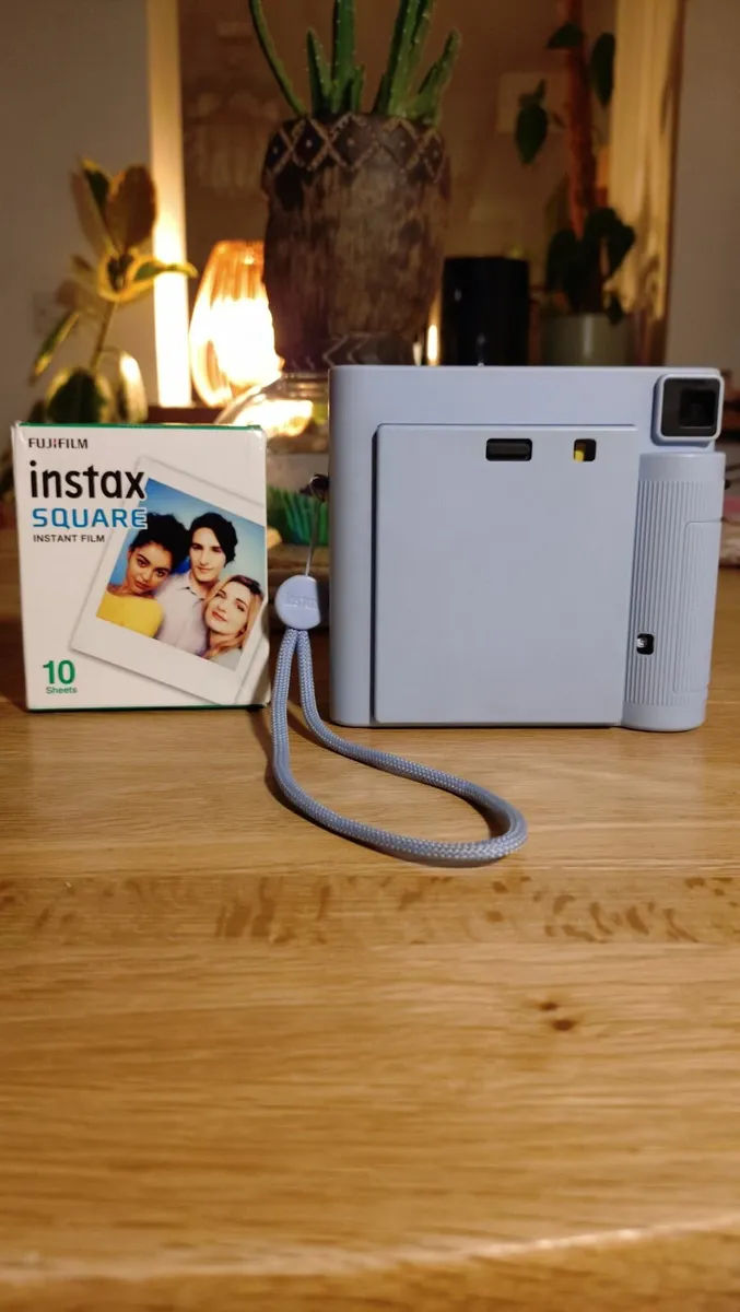 Fujifilm Instax SQ1 Glacier Blue Camera - Image 4