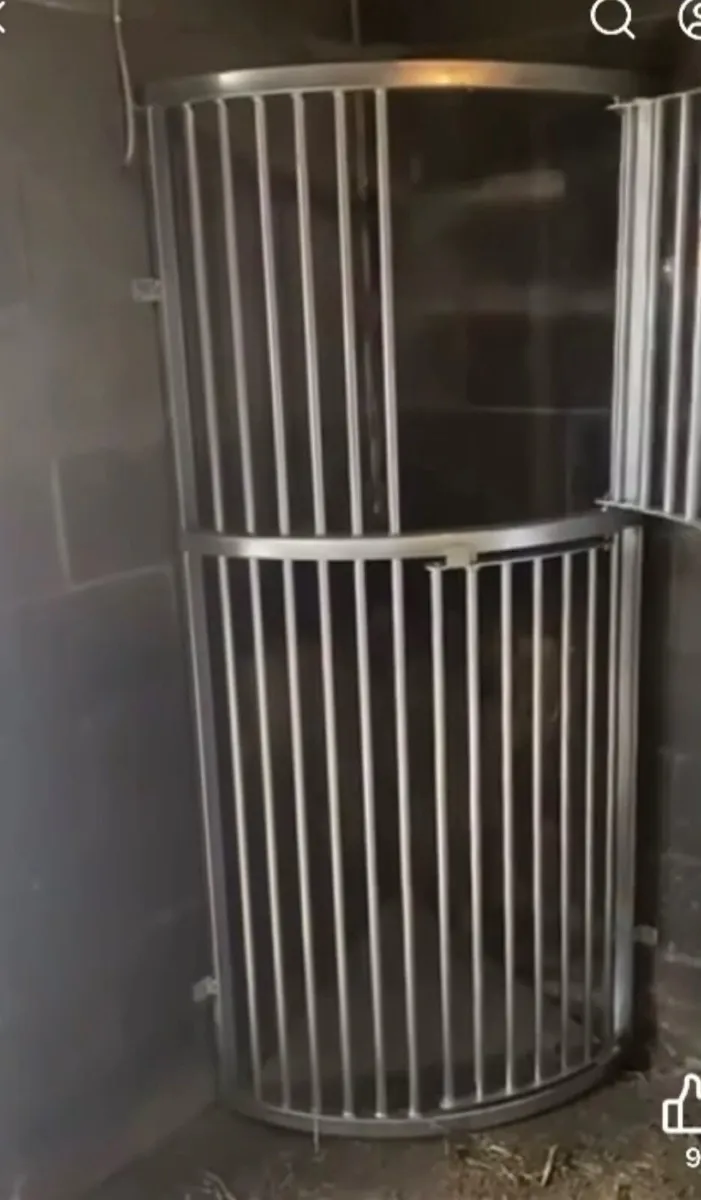 Horse  Hay Feeder / Hay Rack - Image 2