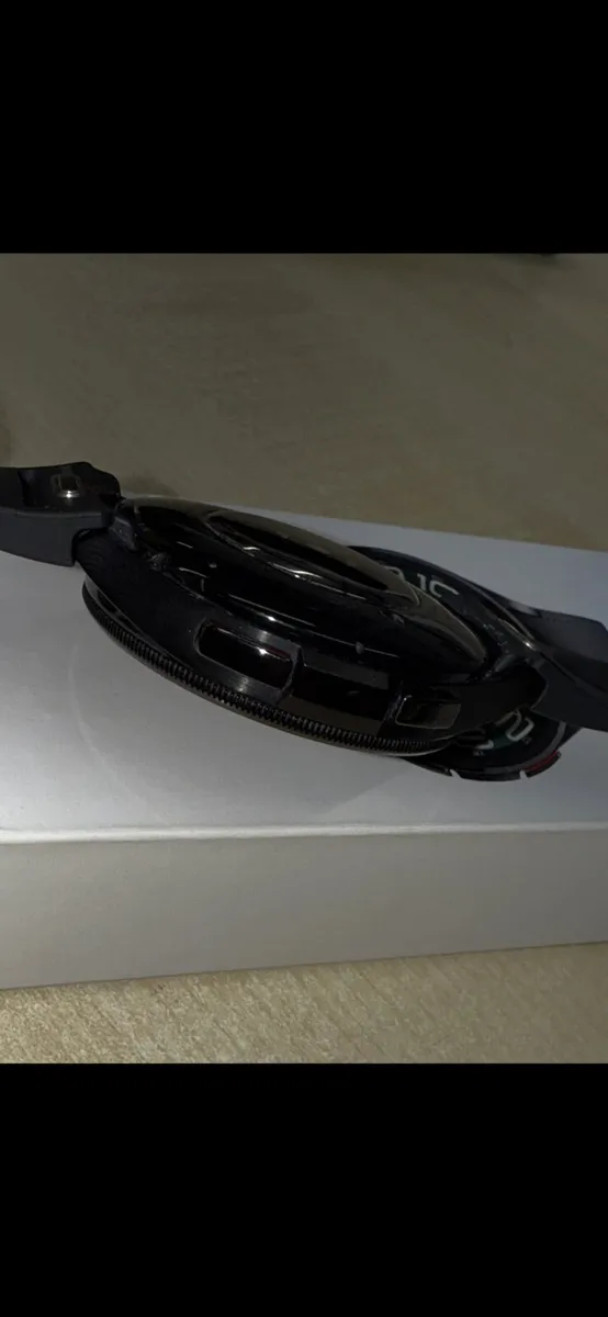 Samsung Galaxy Watch 6 Classic - Image 4