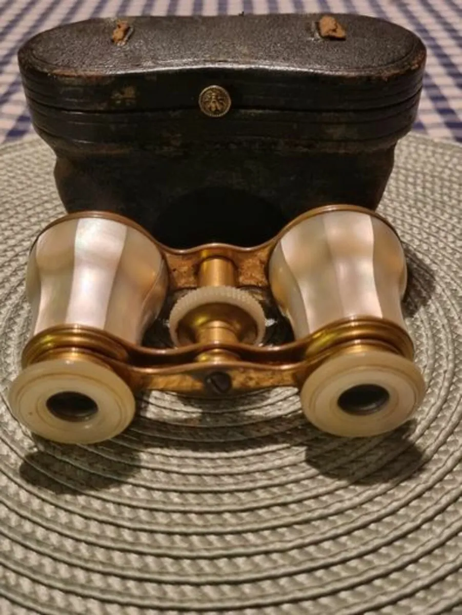 Antique mother-of-pearl opera glasses - Image 4