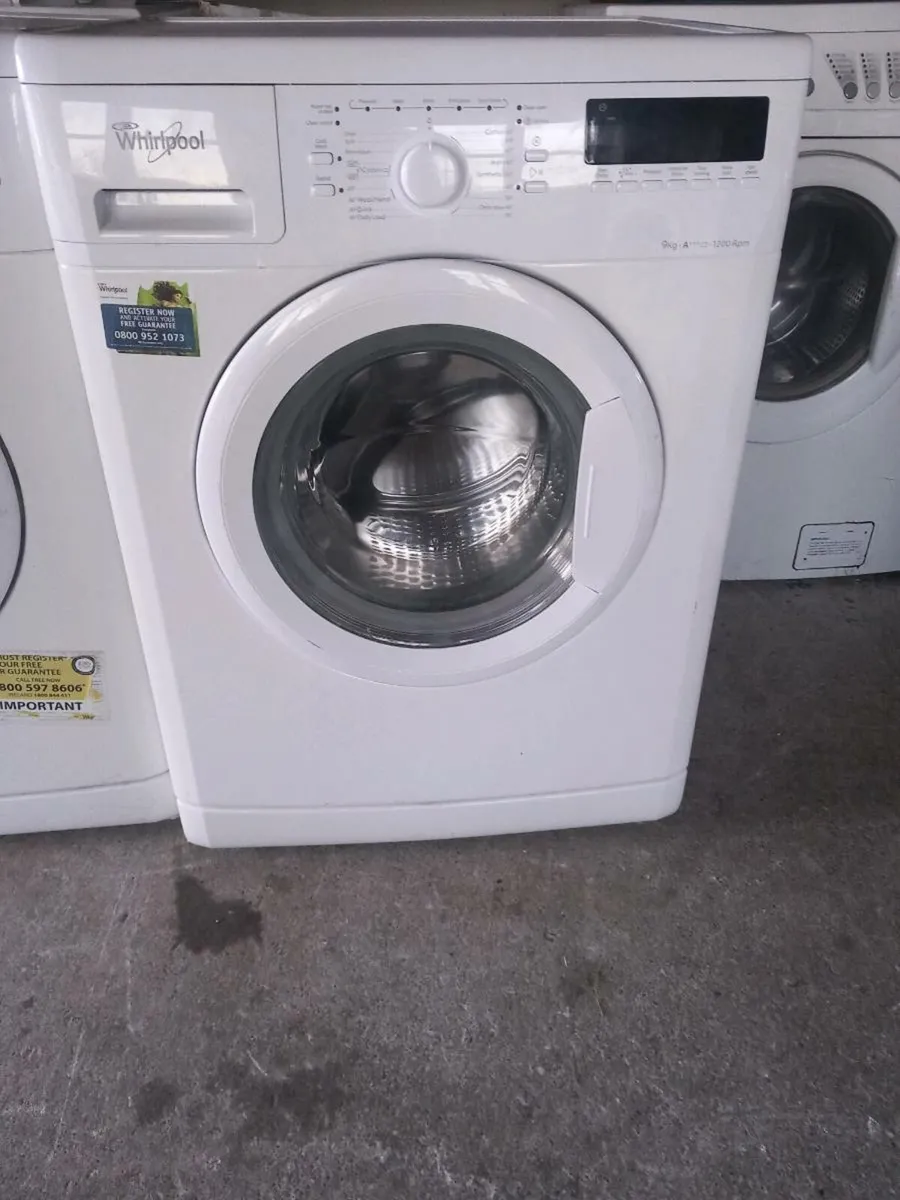 Whirlpool 9kg washing machine - Image 1
