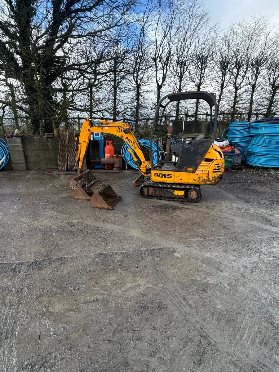1.5 Ton JCB Mini Digger - Image 3