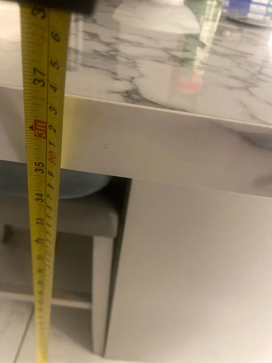 High stools - Image 4