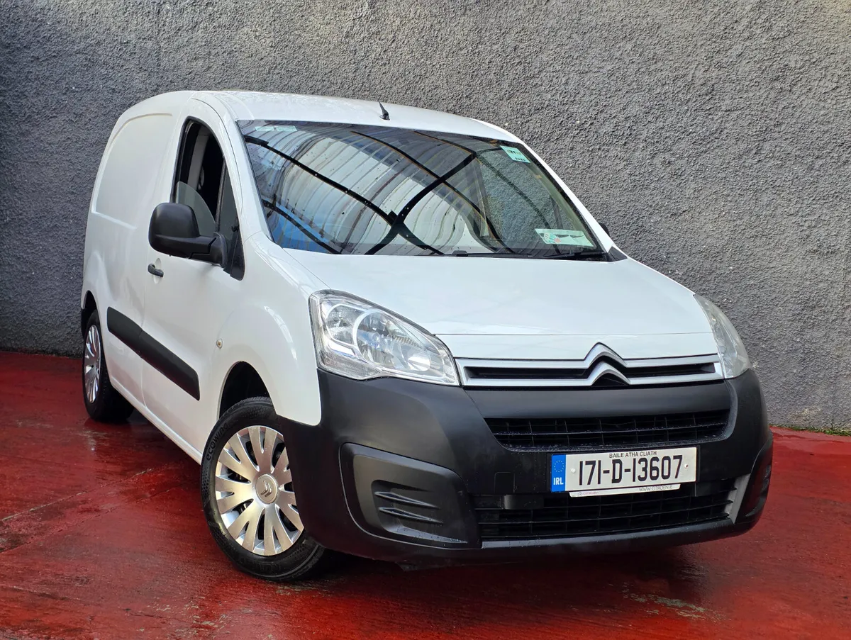 2017 Citroen Berlingo 1 Owner ~ low km ~immaculate - Image 2