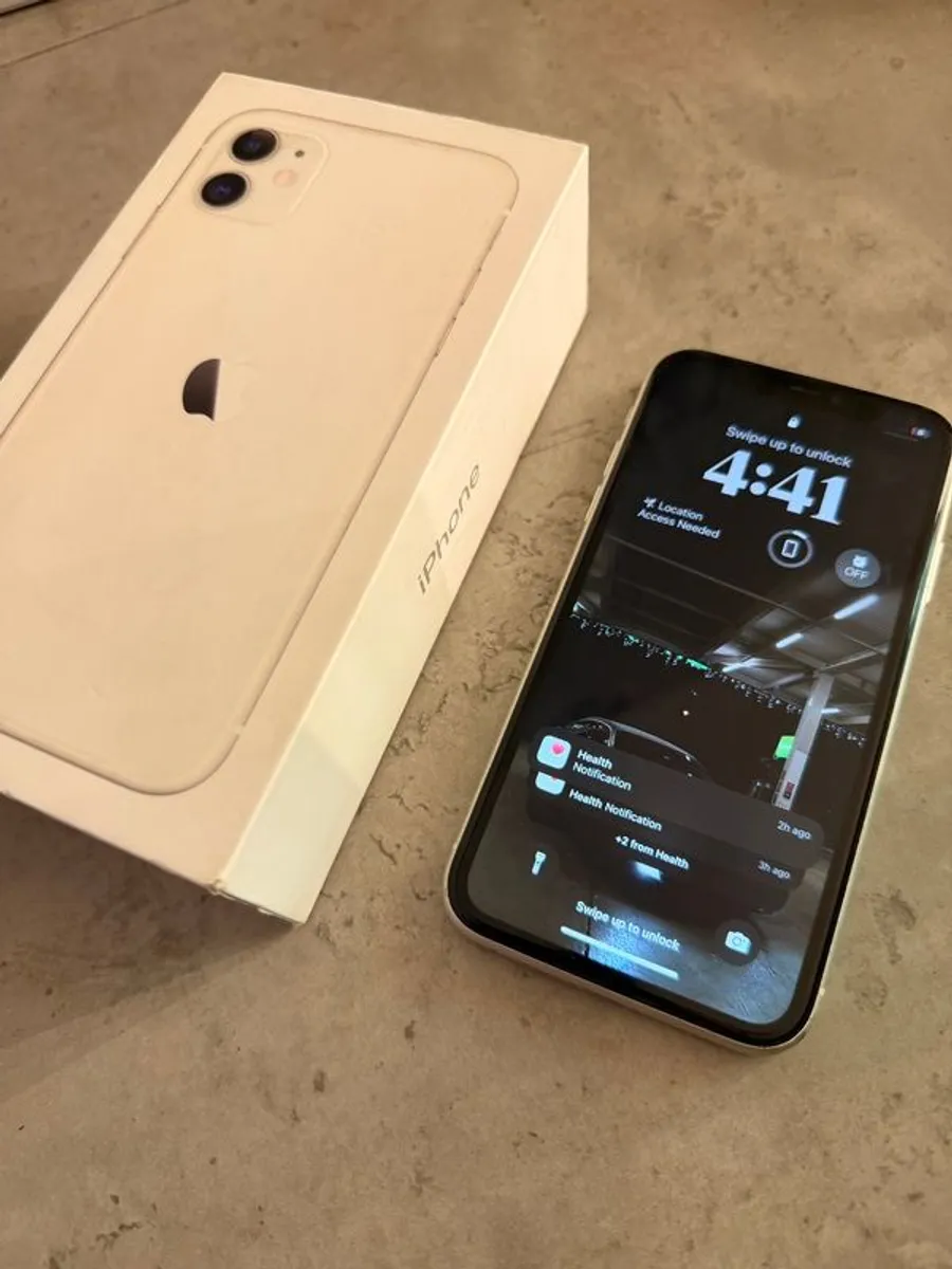 Apple iPhone 11 128GB - Image 1