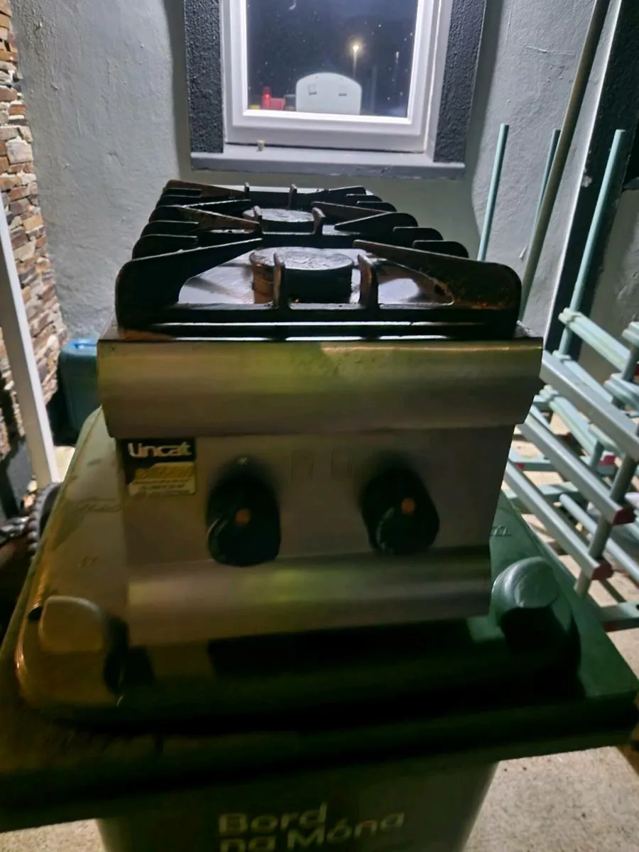 2 ring hob - Image 2