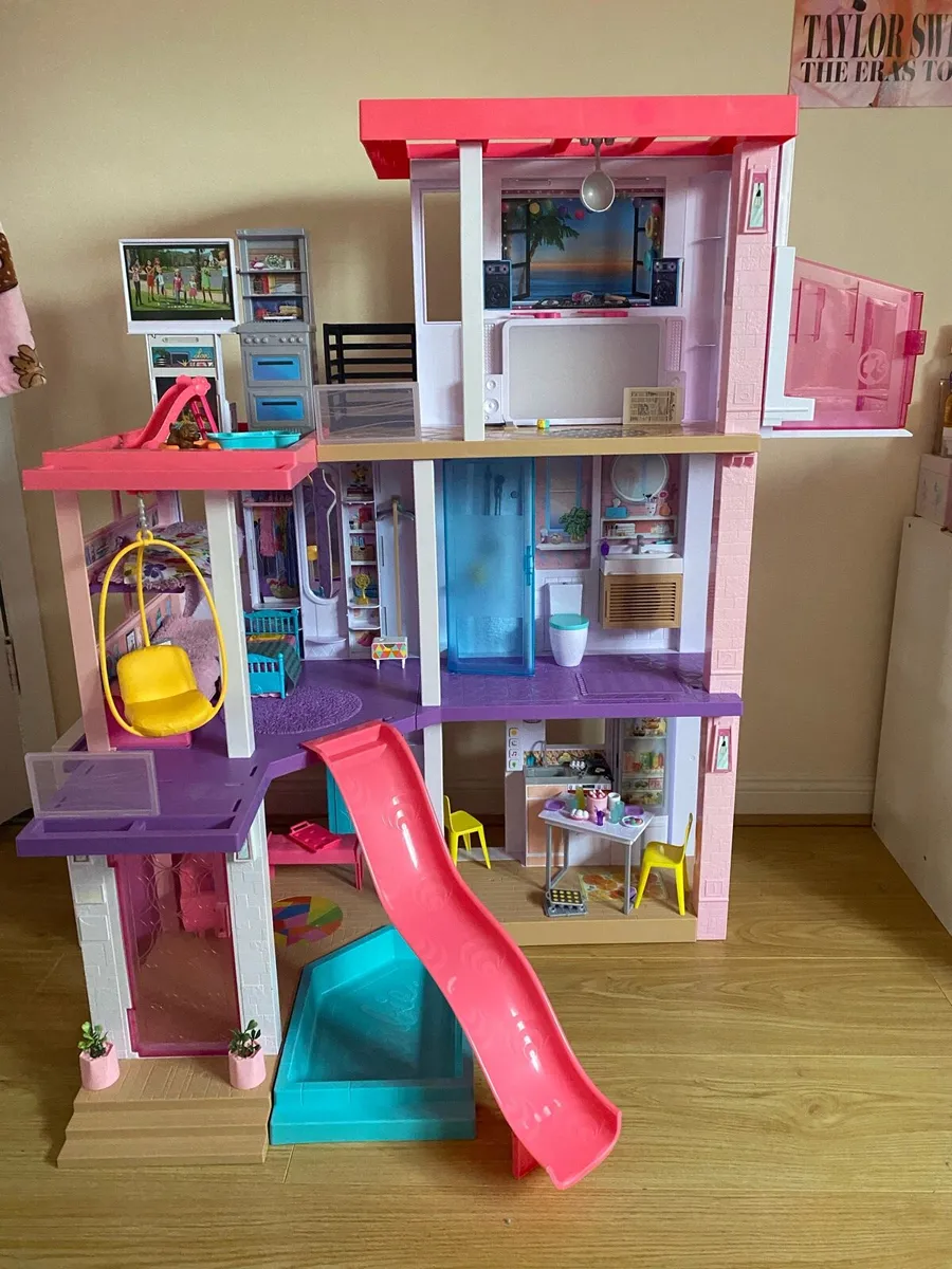 Barbie Dream House - Image 1