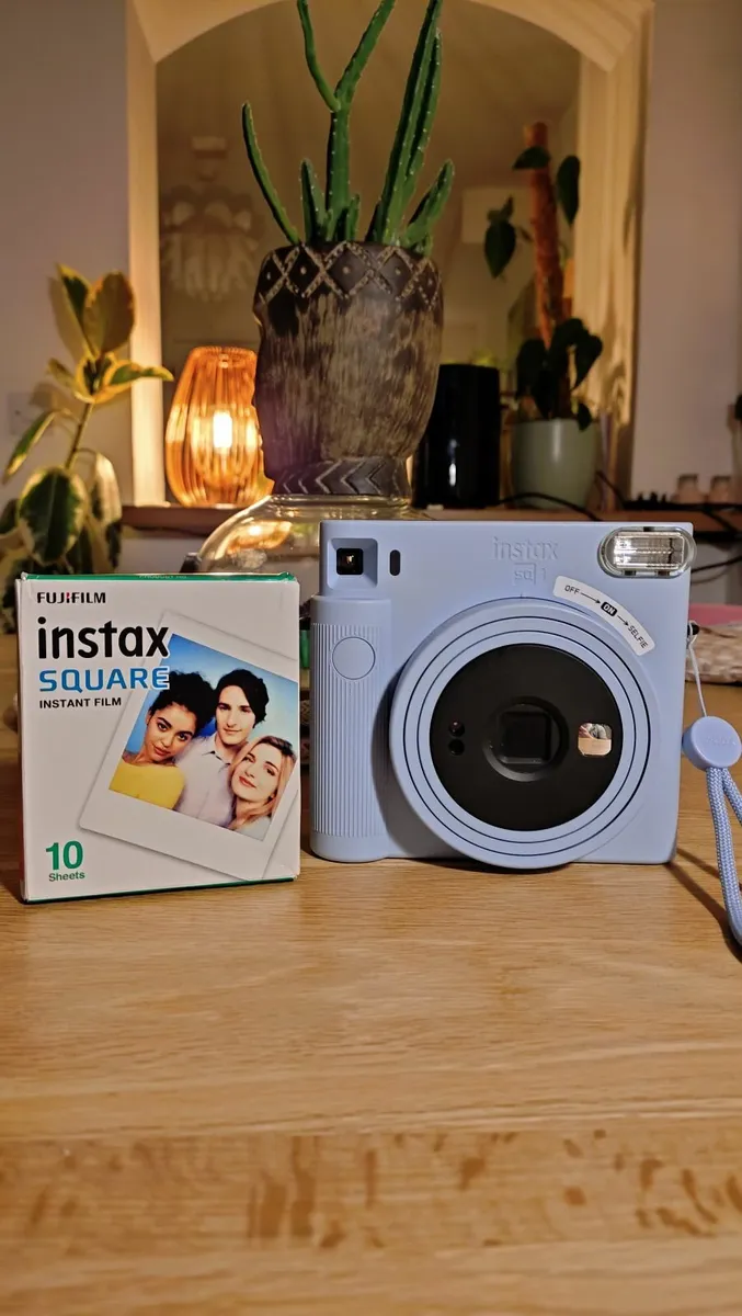 Fujifilm Instax SQ1 Glacier Blue Camera - Image 1