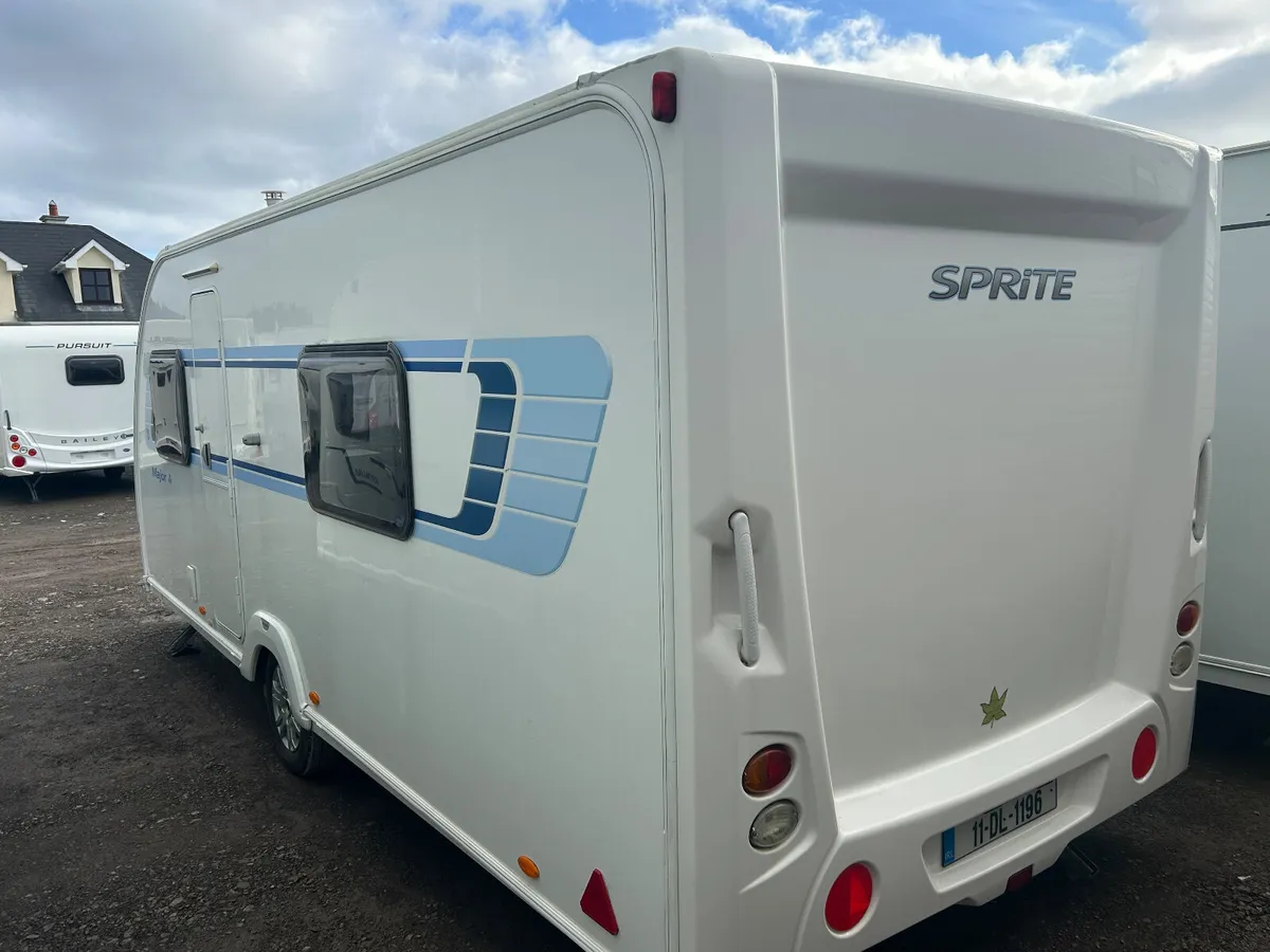 Sprite major 4 stunning caravan - Image 2