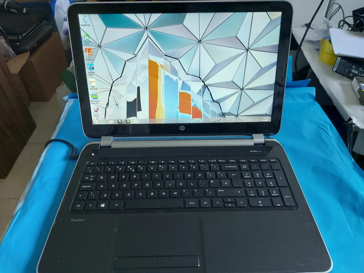 HP Pavilion 15.6 inch Laptop, 8GB RAM, Wins 8 - Image 1