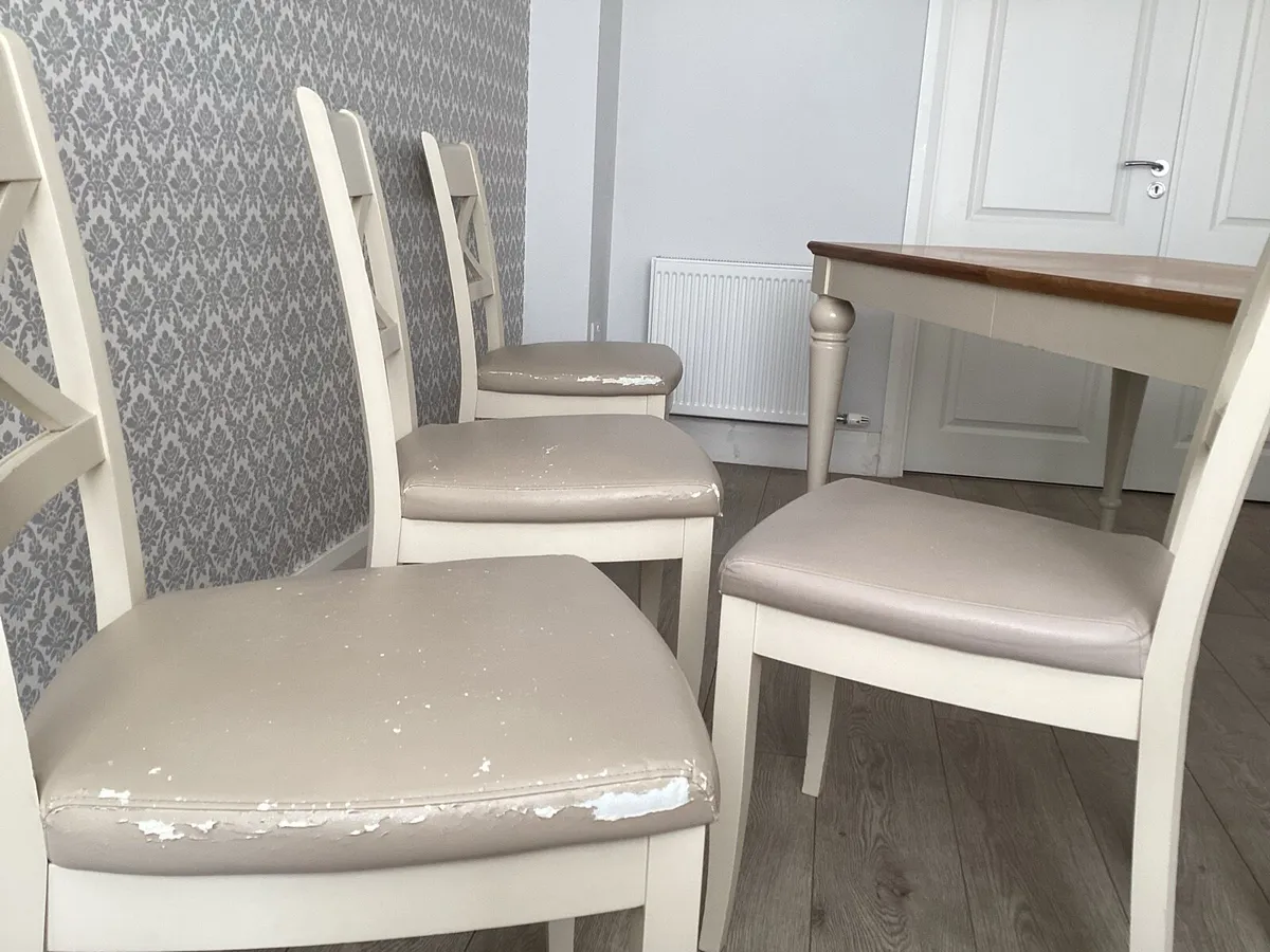 Extendable Dining Table - Image 4