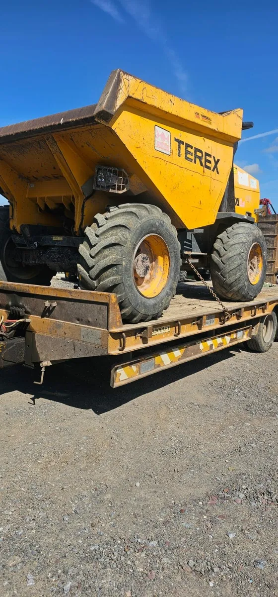 Lowloader and dumptrailer hire - Image 4