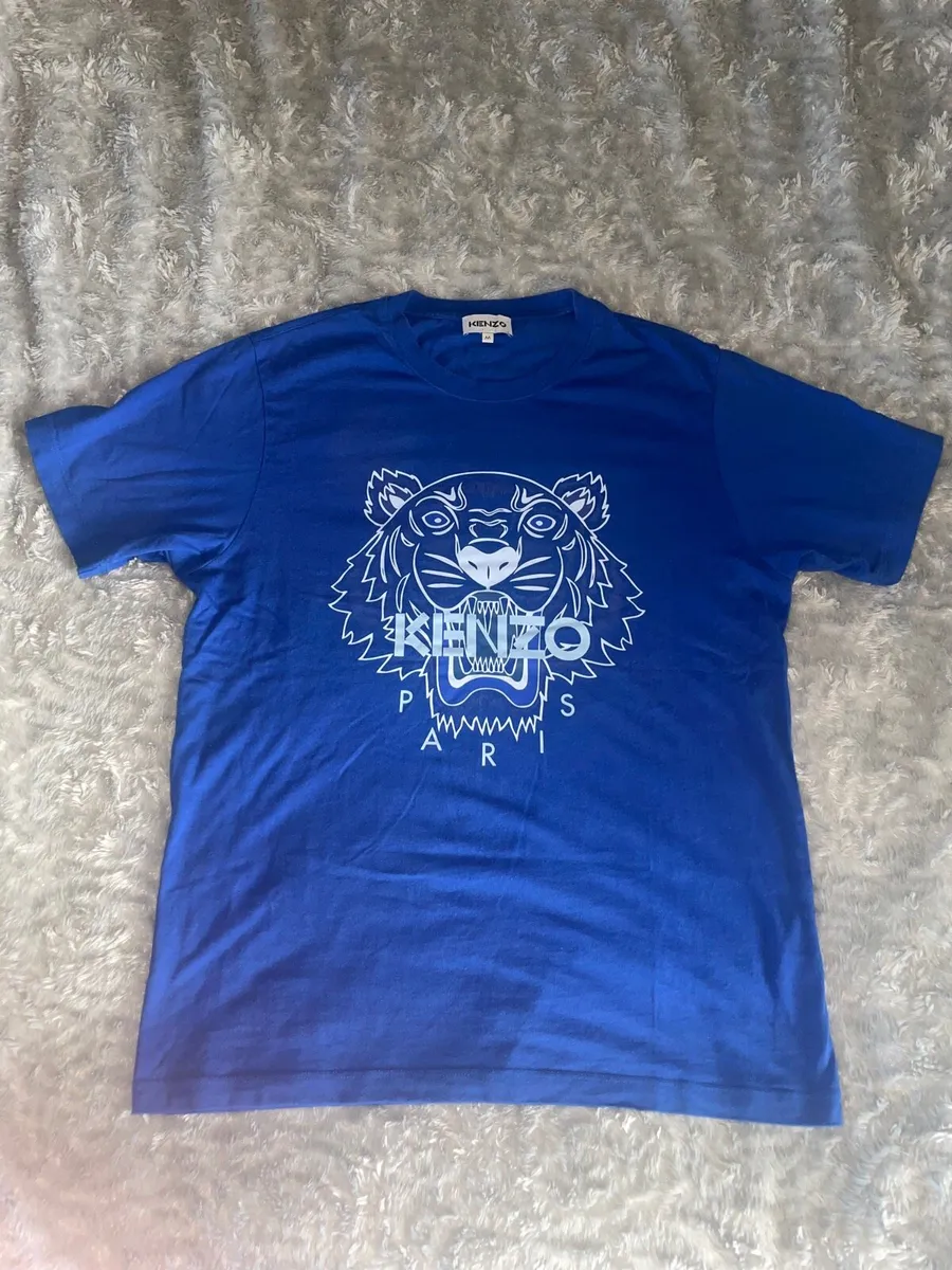 Selection of T-shirts and polo T-shirts - Image 3